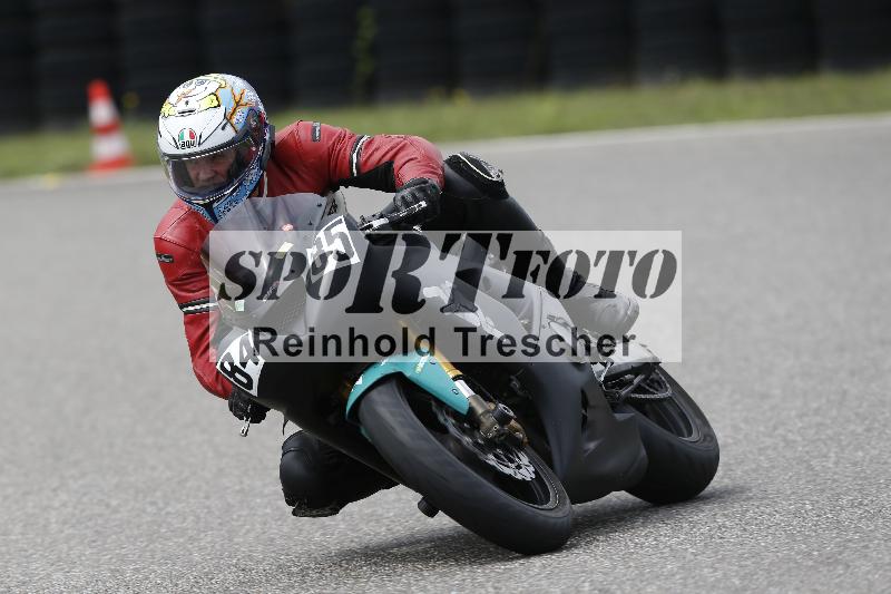 /37 28.07.2025 Dunlop Ride und Test Day ADR/Trackday Erfahren gelb Trackday schnell  rot/85